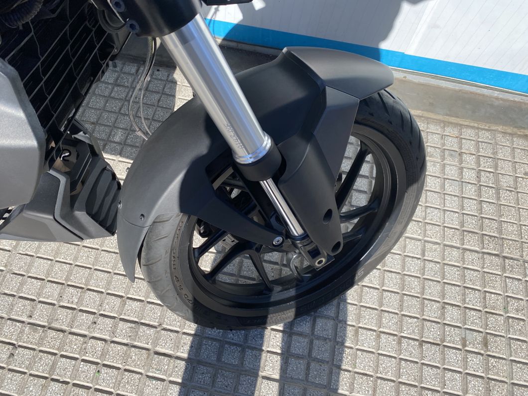 bajaj_dominar_250_usado_2021_14945km_id3724_4.JPG
