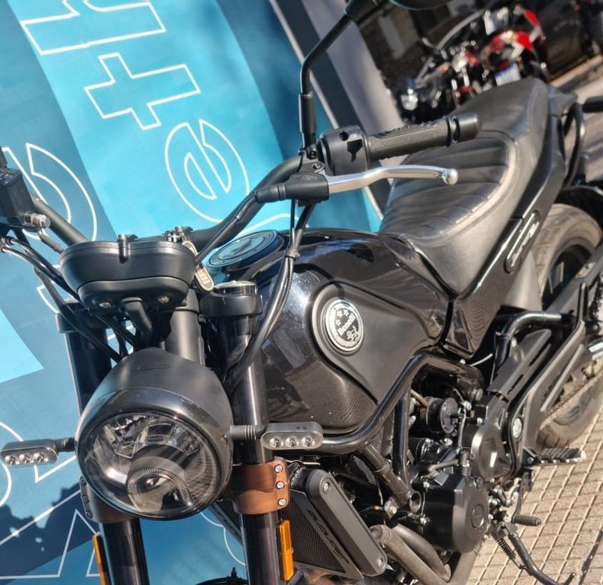 benelli_leoncino_500_2019_22000km_id3697_3.jpg