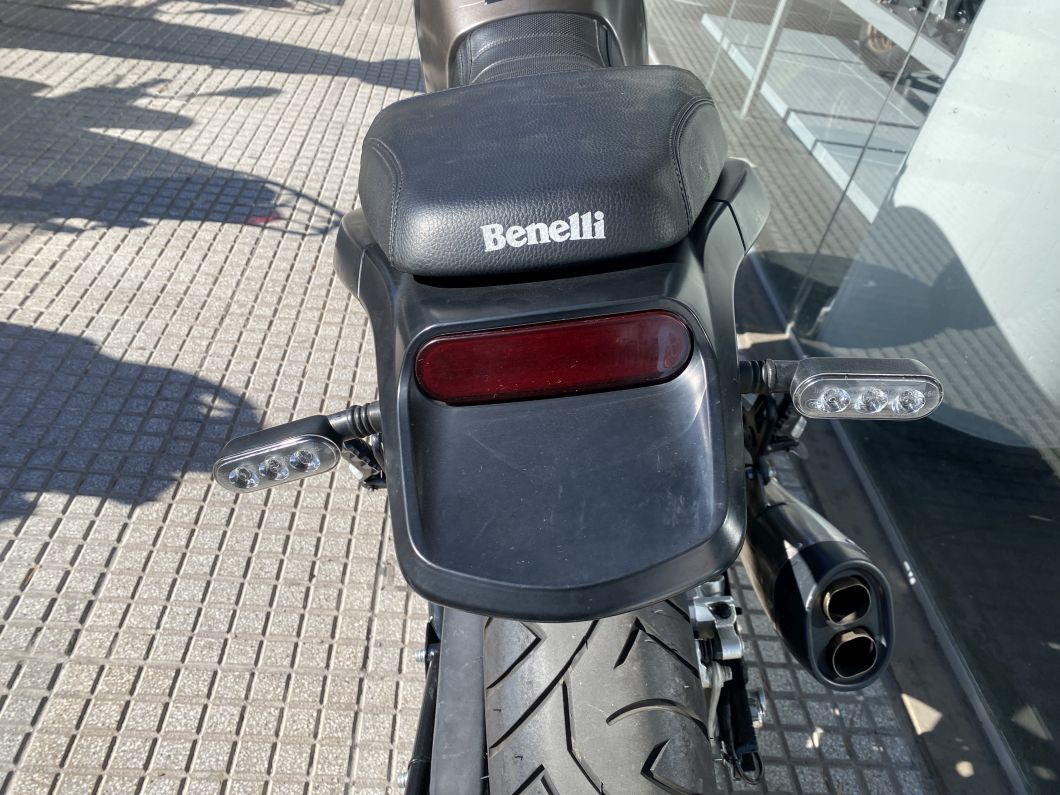 benelli_leoncino_500_usado_2022_6000km_10.JPG