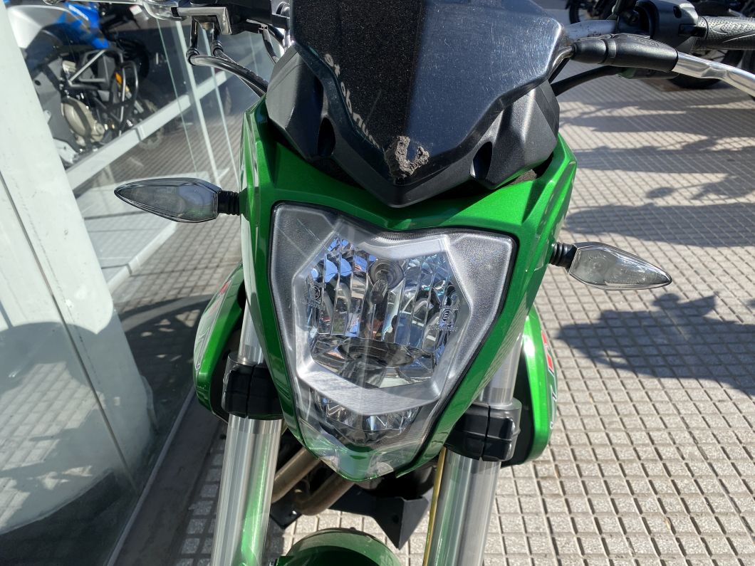 benelli_tnt_300_usada_2019_15000km_id3700_4.JPG