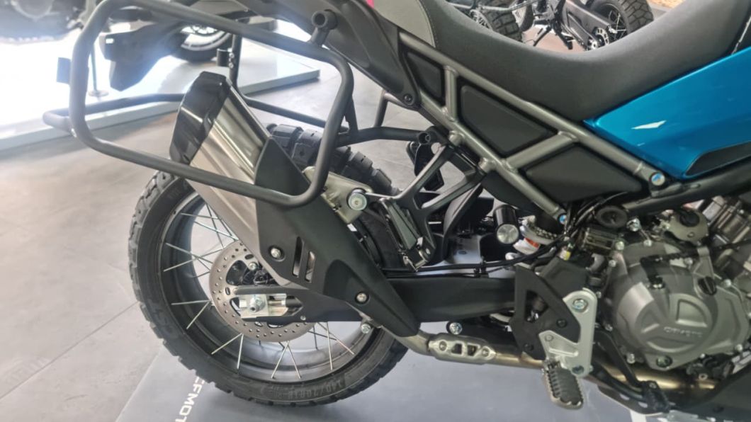 cfmoto_450_mt_alto_id3334_3.jpg