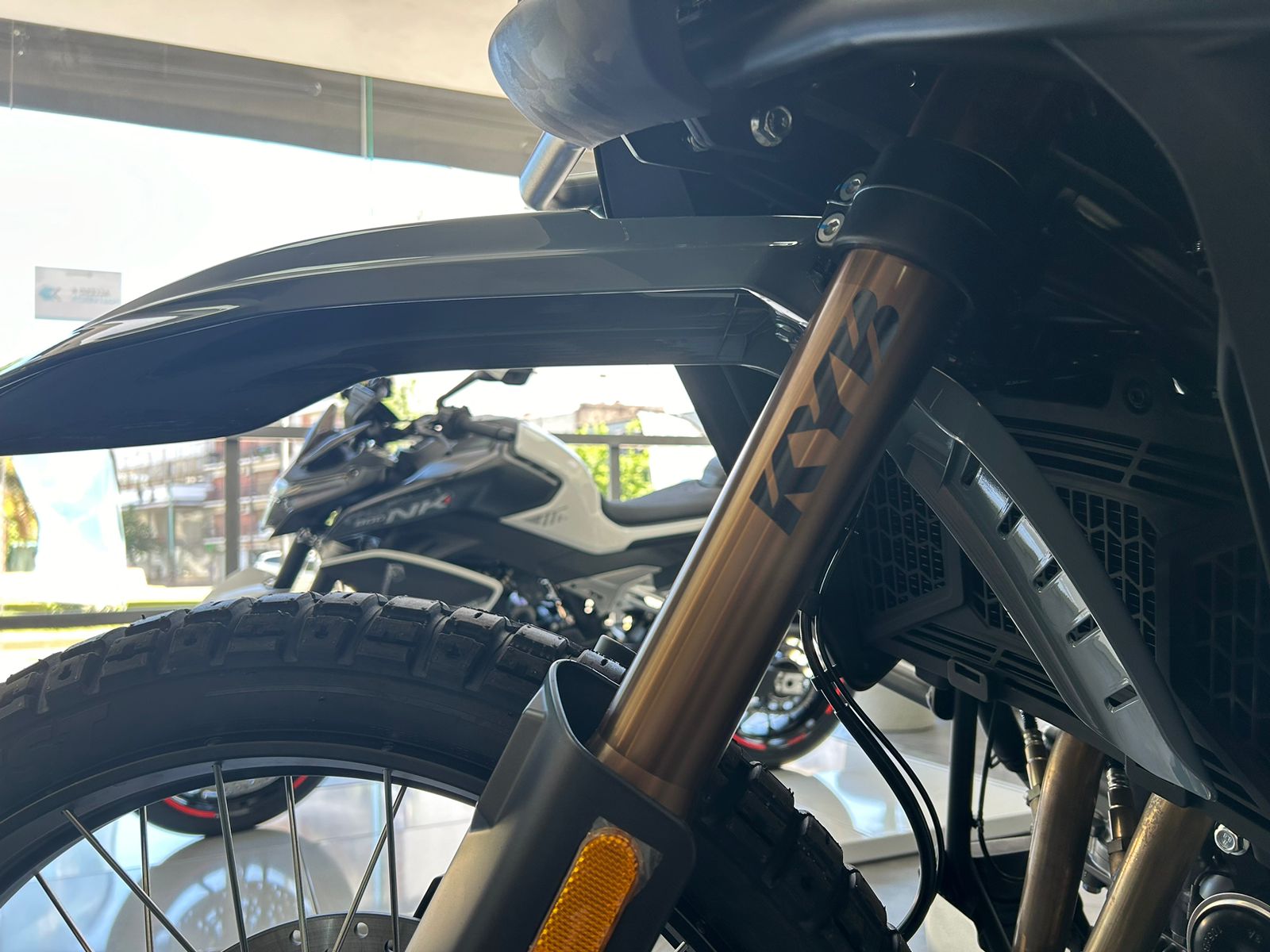 cfmoto_450_mt_id3334_4.jpeg
