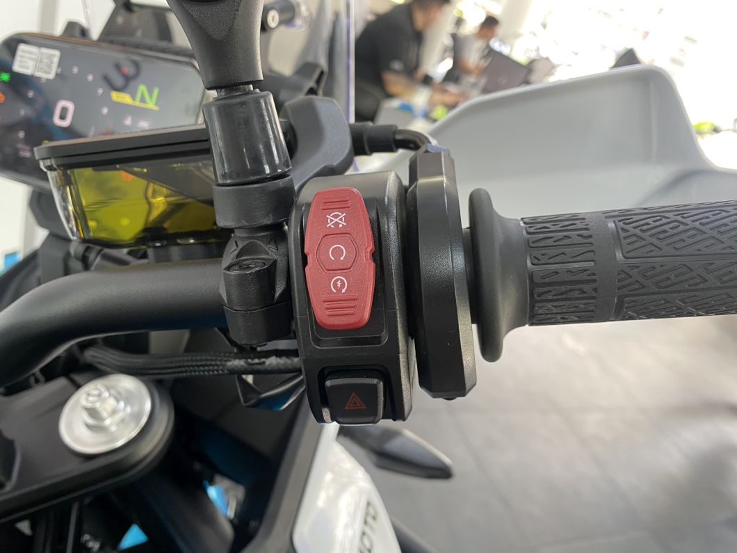 cfmoto_450_mt_touring_devoto_id3334_12.JPG