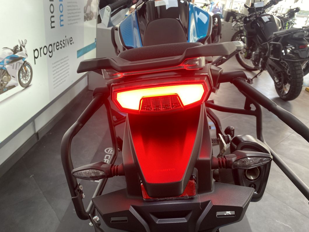 cfmoto_450_mt_touring_devoto_id3334_14.JPG
