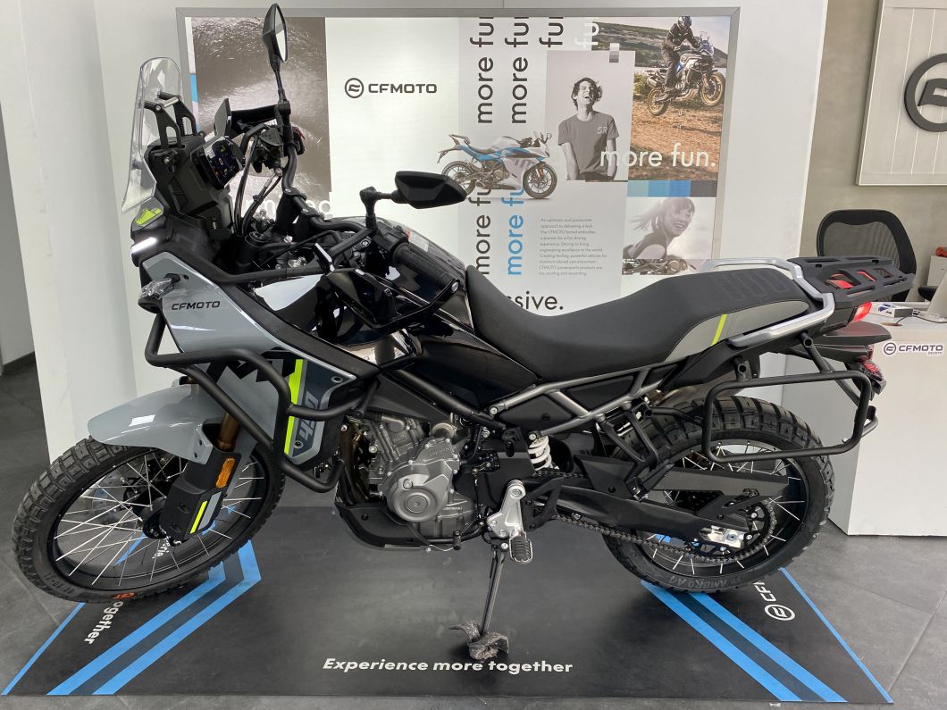 cfmoto_450_mt_touring_devoto_id3334_22.JPG