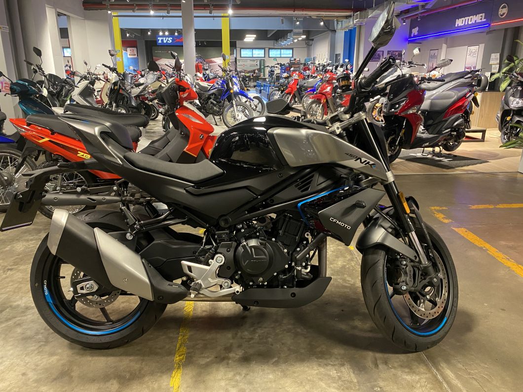 450 Nk usado 2025 con 500 km 1M (1) [M3879]