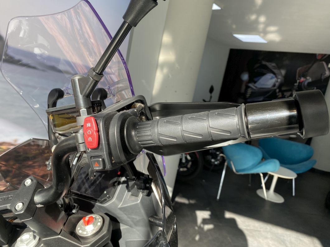 cfmoto_700_mt_2025_id3324_12.JPG