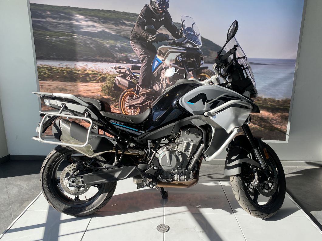 cfmoto_800_mt_sport_2025_id3311_1.JPG