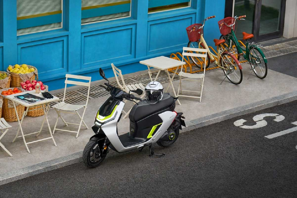 cfmoto_ae6_id_3800_4.jpg