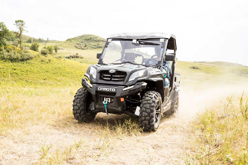 cfmoto_uforce_600_id3783_3.jpg