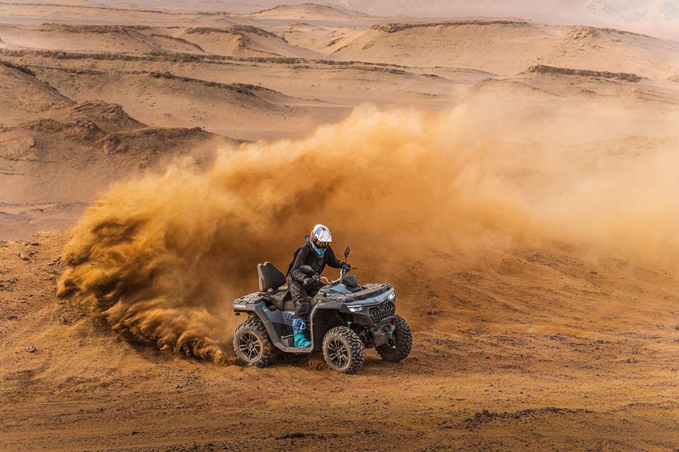 cforce_850_touring_id3780_2.jpg