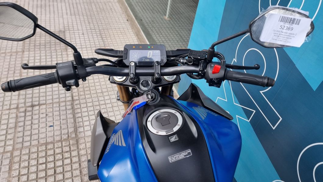 honda_cb_twister_250_usado_2023_21000km_id3727_4.jpg